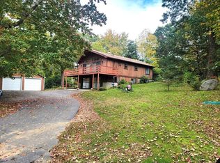 383 Rondeau St, Palmer, MA 01069