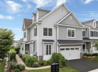 69 Aspen Dr, Cedar Grove, NJ 07009