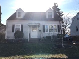 19 Shepard Ave, New Haven, CT 06512
