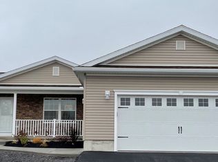 1 Cherrywood Cir #IY5IC4, Clinton, NY 13323