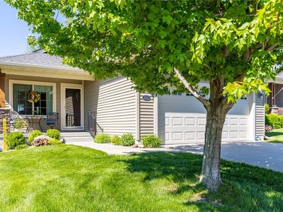 5242 Windsor Ct, Pleasant Hill, IA, 50327