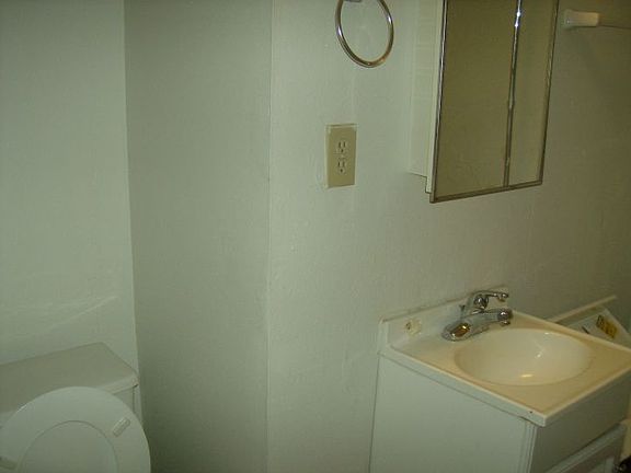 5th image of 1609 8th Ave N APT 1