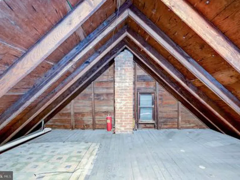 246 Park St — Photo 20