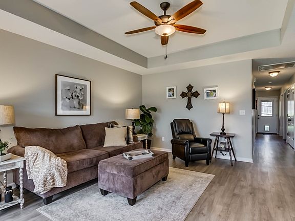 4th image of 12657 Mill Creek Dr