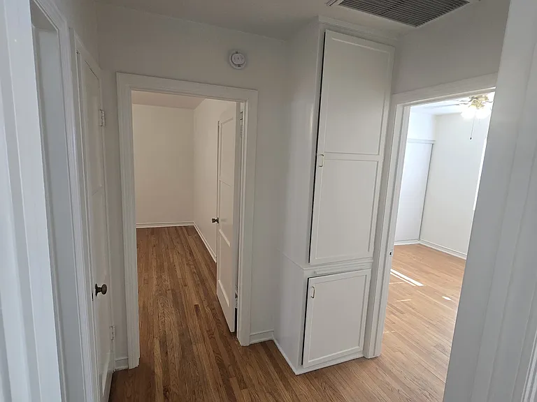 1478 E Wilson Ave #FRONT — Photo 5