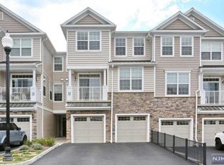 40 Autumn Way #78, Montvale, NJ 07645