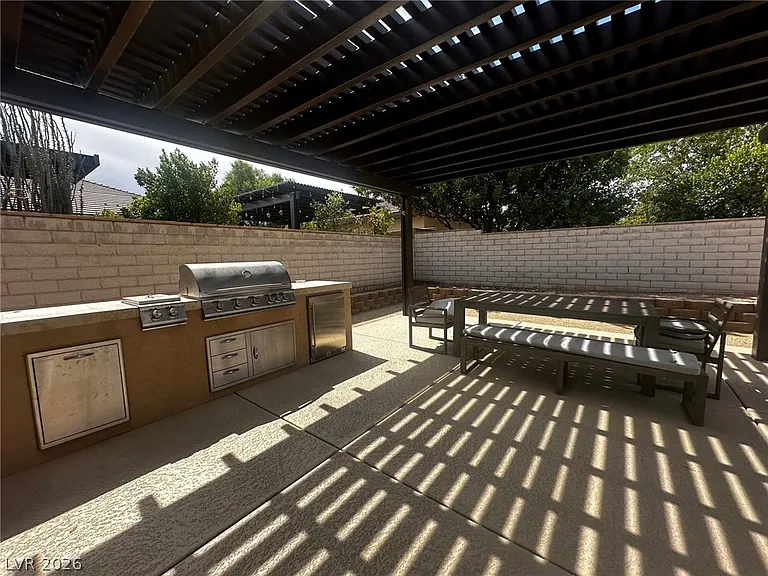 8623 Golden Canyon Rd — Photo 2