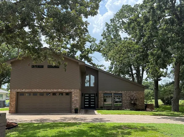 114 S Bay Dr, Bullard, TX 75757
