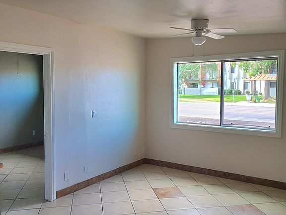 4th image of 105 S HARDY Drive
