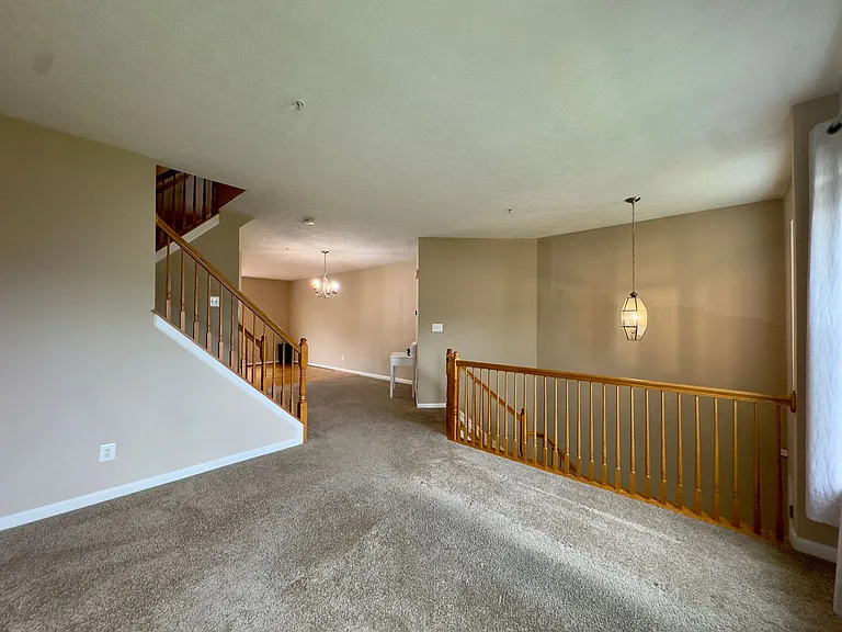 618 Snowberry Way — Photo 11