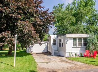 67 Mourning Dove Dr, Watertown, WI 53098