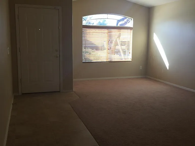 15940 W Hammond St — Photo 2