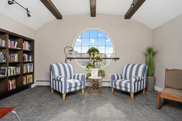 10 E Mahogany Mews SE #203 — Photo 8