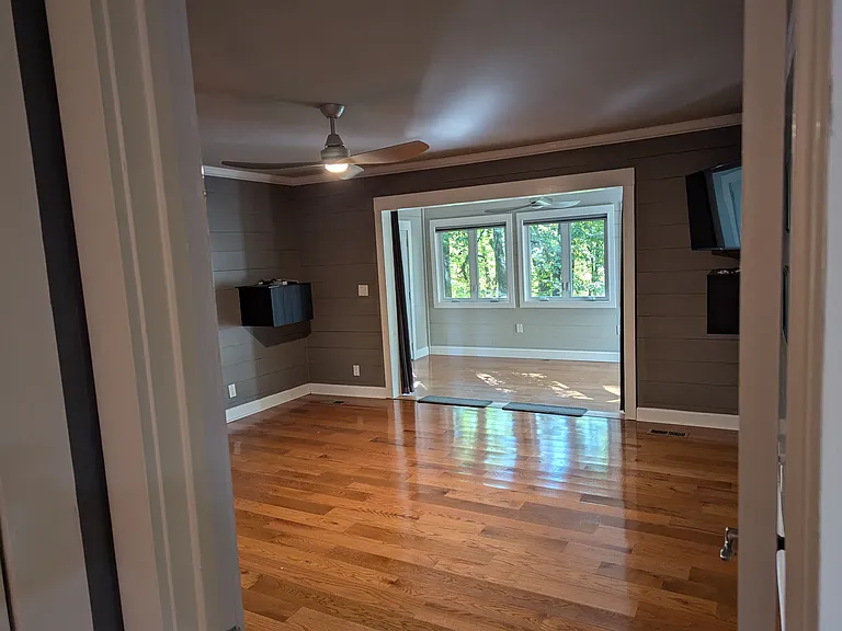505 Winding Way — Photo 10