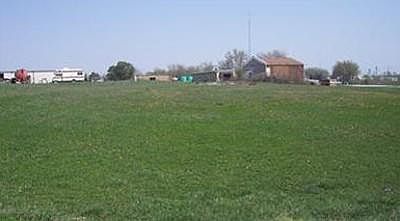 2nd image of 185 Old Creek Rd