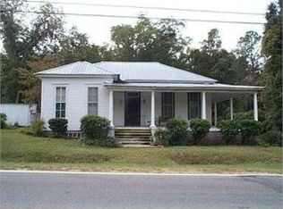 306 Hartford Rd E, Fort Gaines, GA 39851