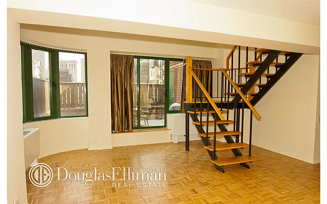 Rented by Douglas Elliman | media 33