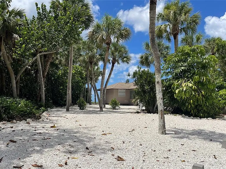 2709 Casey Key Rd — Photo 14