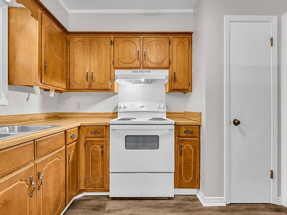 5th image of 369 Concourse Rd
