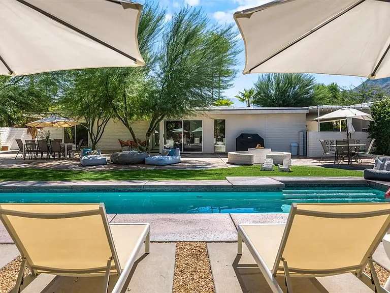 72382 Desert Dr — Photo 4