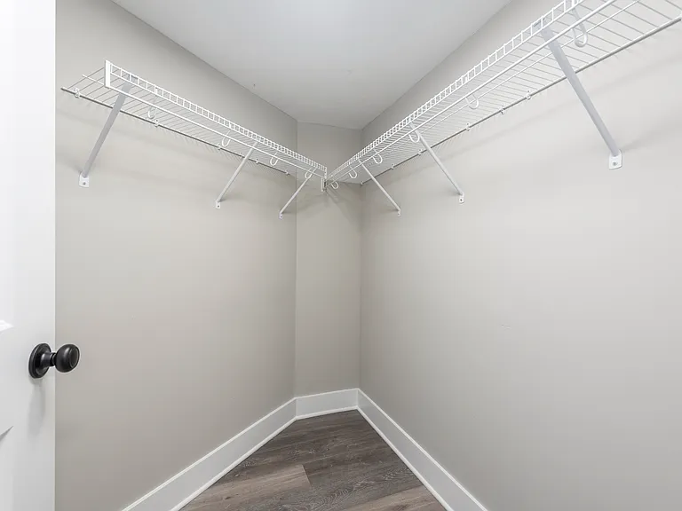 37386 Detroit Rd — Photo 21