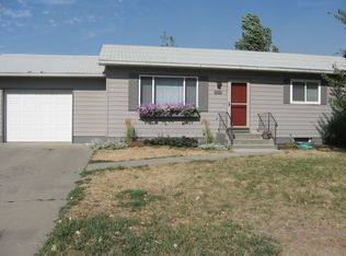 203 Ponderosa Dr, Miles City, MT 59301
