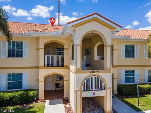 950 Hancock Creek South Blvd APT 423, Cape Coral, FL 33990
