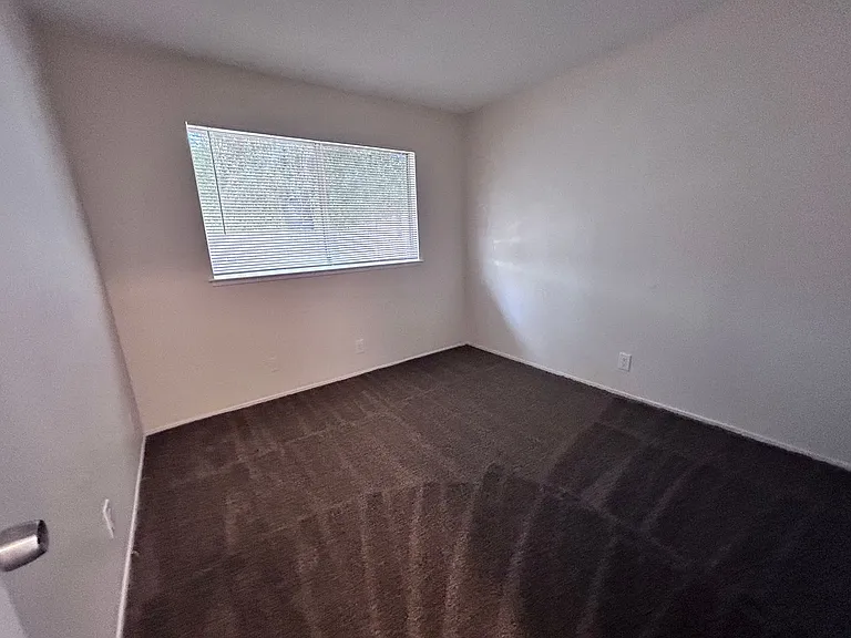 6608-6610 Summer Rain Way — Photo 10