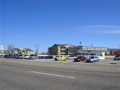 2nd image of 1484 N Main St