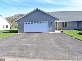 105 Baileyville Ct, Knapp, WI 54749