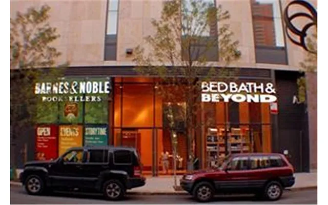 Sold by Douglas Elliman | media 23