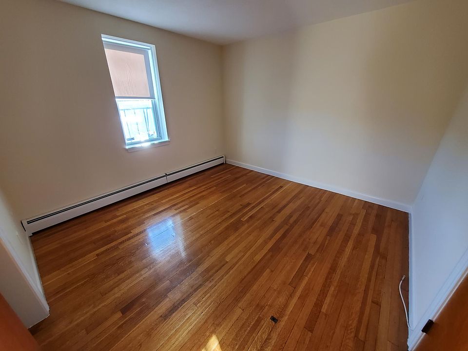 1st image of 178 N Beacon St #22