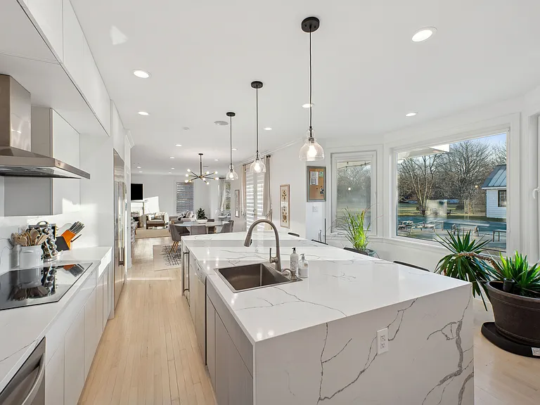 131 Flying Point Rd — Photo 8