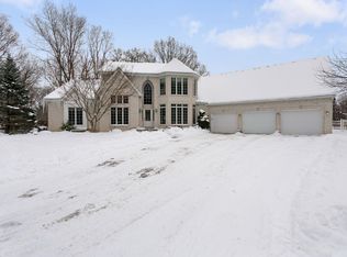 26252 Woodsong Ct, South Bend, IN 46628