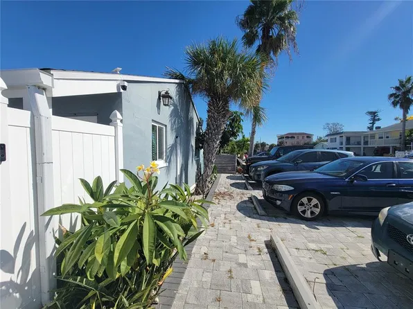 605 69th Ave APT 2, Saint Petersburg, FL 33706
