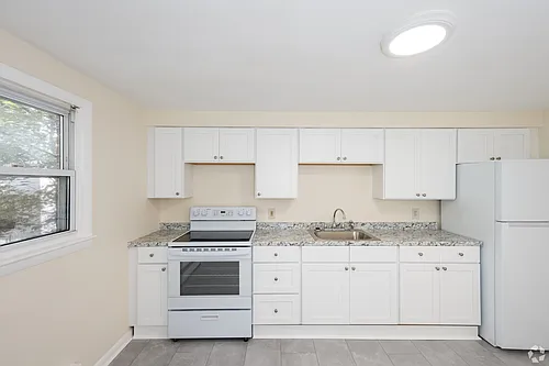Quarry Stone Apartments Photo 1