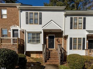 6237 Waterside Ln, Raleigh, NC 27613
