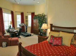 1100 Bay Pointe Xing, Alpharetta, GA 30005