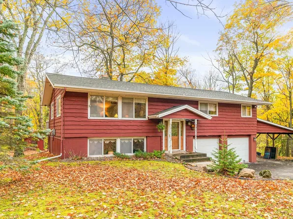 506 Pleasant View Rd, Duluth, MN 55803