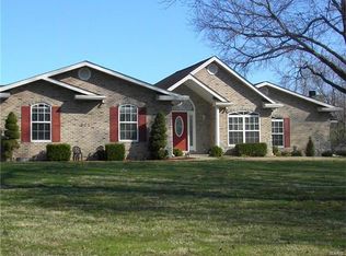 803 Ofallon Troy Rd, Lebanon, IL 62254