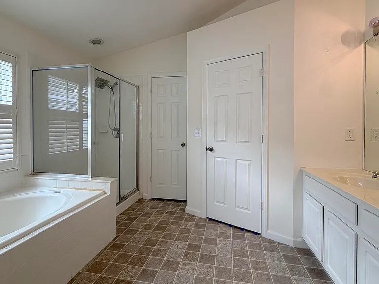 2021 Crossvine Ln — Photo 12