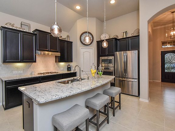 5th image of 15242 Ashbrook Dove Ln