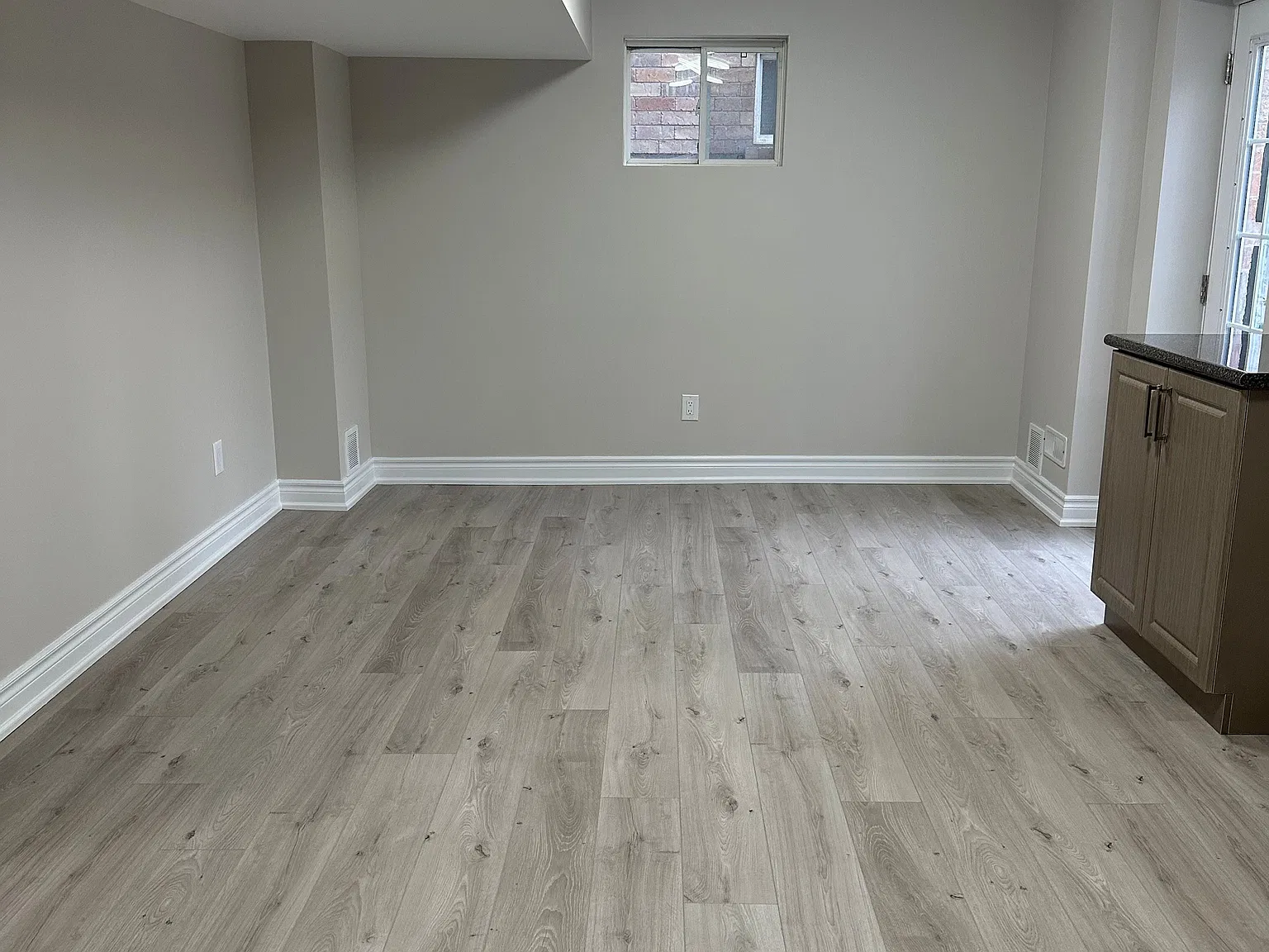 2 bed, $2,350 — Photo 3