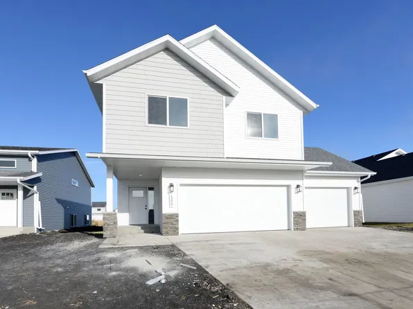 1229 Jill Dr W, West Fargo, ND 58078
