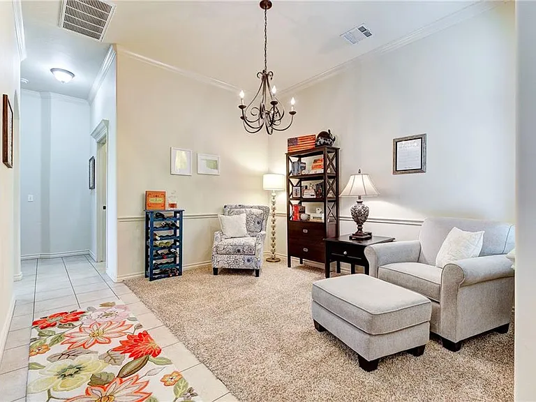 3009 Elmo Way — Photo 6