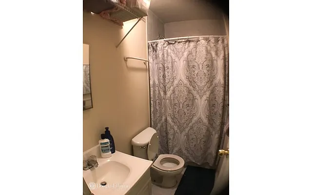 Rented by Douglas Elliman | media 27