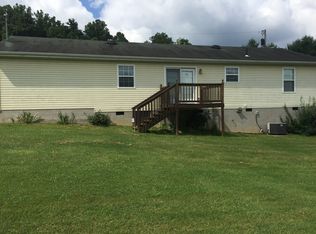 623 Vorpe Rd, Saint Albans, WV 25177