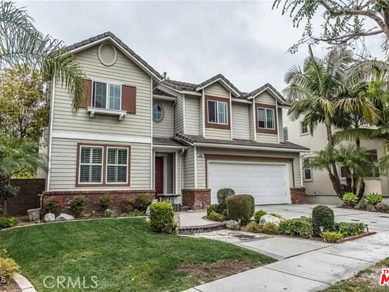 3008 Muir Trail Dr — Photo 2