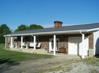 221 Mi Lew Dr, Ironton, OH 45638