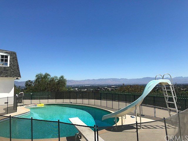 1st image of 4932 Casa Dr